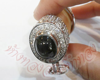 ตัวอย่าง ฝังพลอย